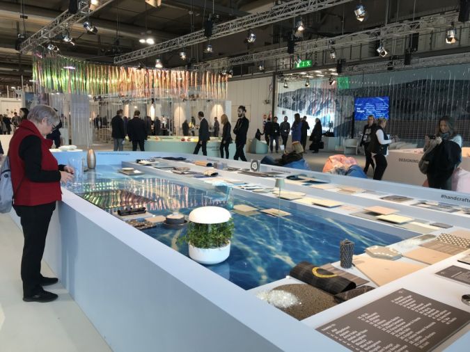 Homi-Januar-2018-Hybrid-Lounge.jpg