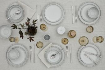 Blomus-GDA-Geschirr-Ro-und.jpg