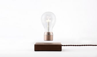 Flyte-schwebende-Lampe.jpg