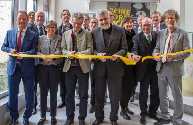 Eroeffnung-Reine-Formsache.jpg
