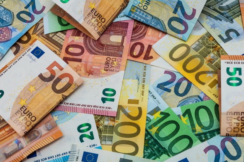 Kosten--preis--Geld-Copyright-Stockfotos-MG-stock-adobe-com.jpg