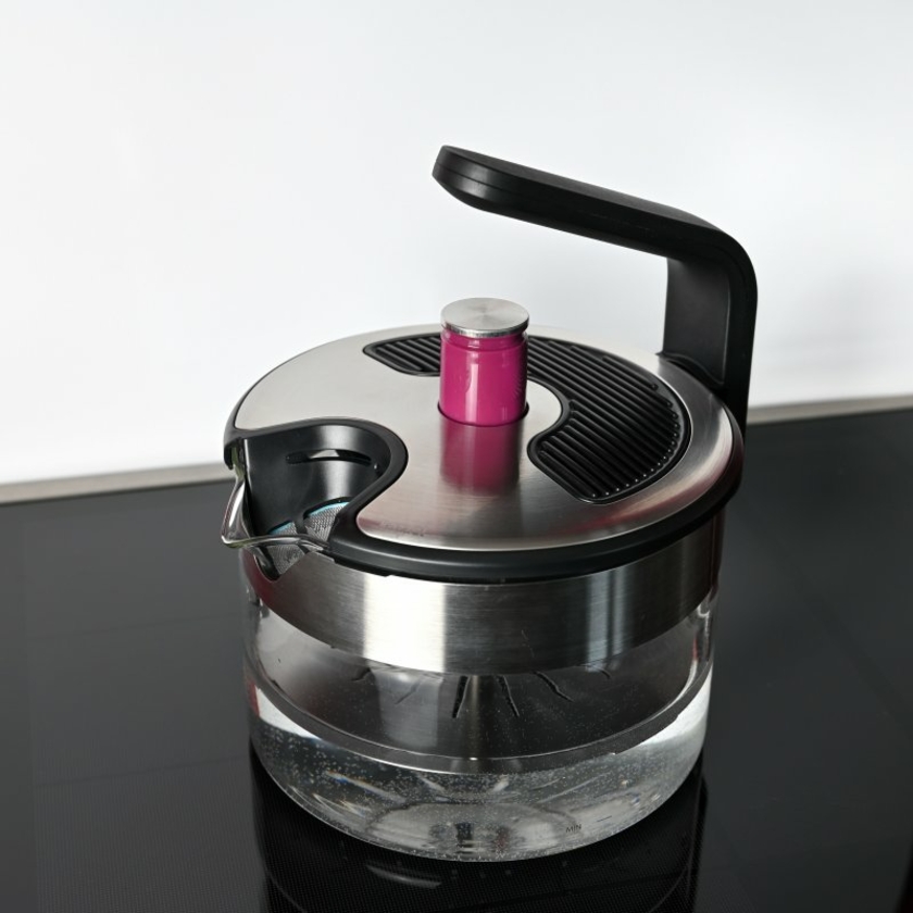 Kezzel-Wasserkocher.jpg