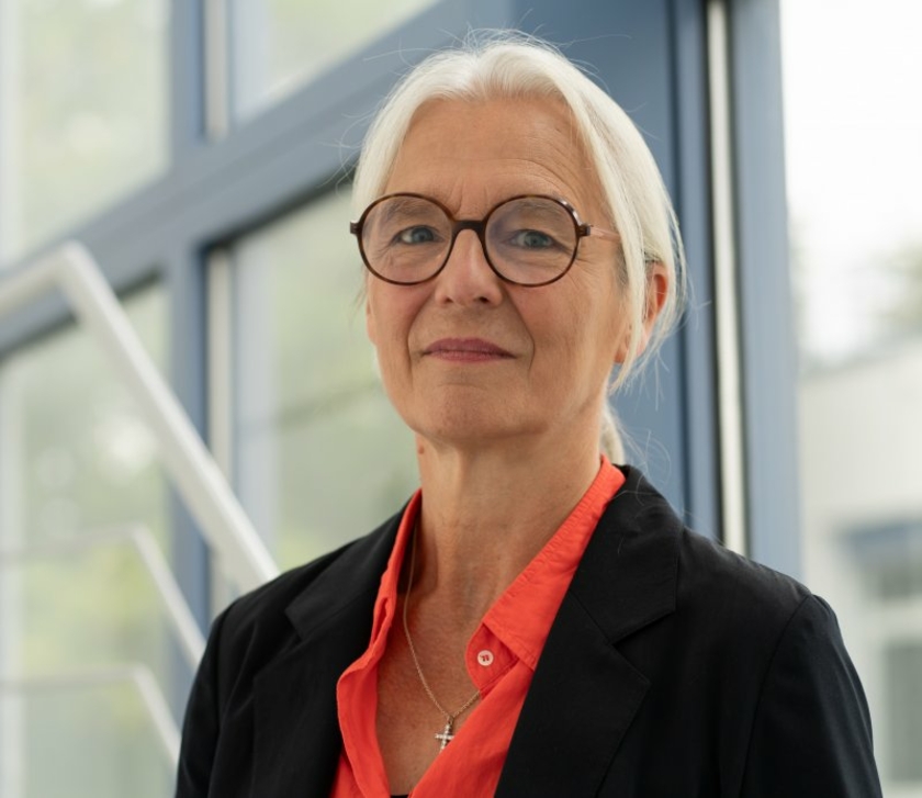 Daniela-Schaefer.jpg