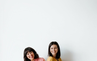 Mustard-Made-Becca-und-Jess-Copyright-Mustard-Made.jpg