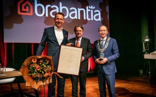 100-Jahre-Brabantia-Titel.jpg