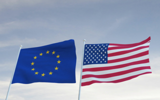 EU-USA-Flaggen.jpeg
