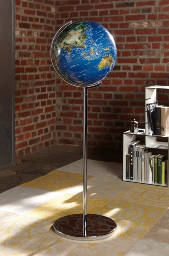 Troika-Design-Globus-mit.jpg