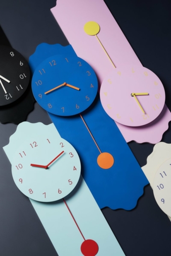 chicmic-Modern-Pendulum-Clock.jpg