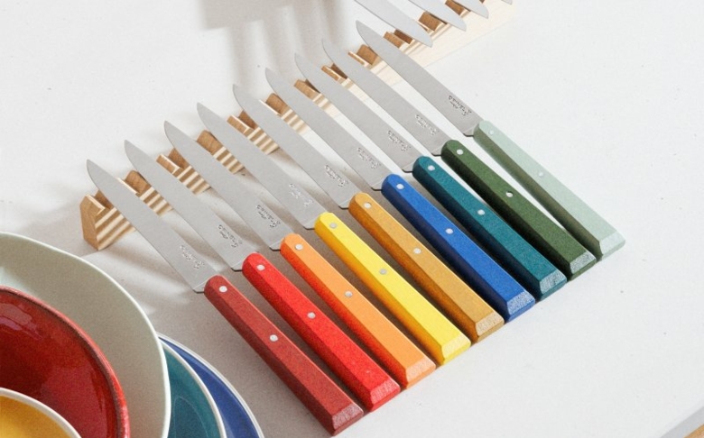 Der farbenfrohe Tisch