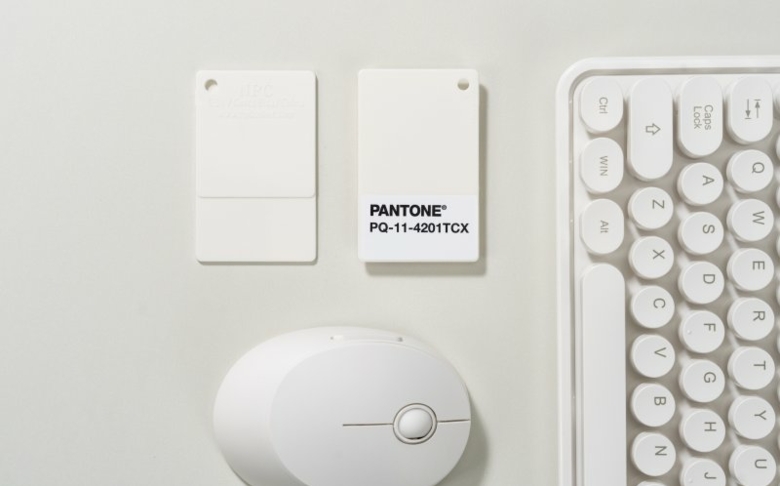 „Cloud Dancer“: Ein Tanz in den Wolken